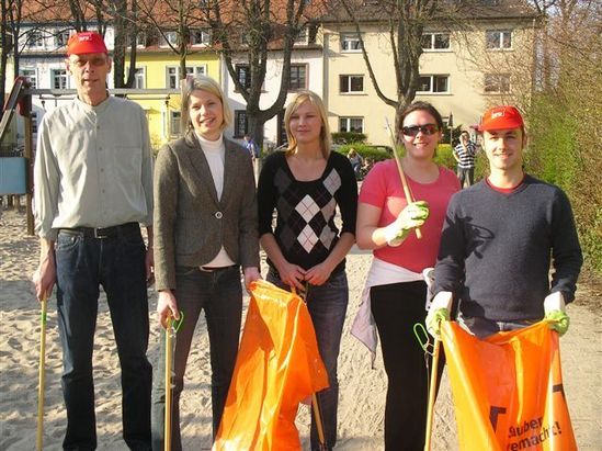 v.l.n.r. Joachim Kamrad, Lena Kamrad, Malin Melbeck, Katharina Ristau, Benedikt Hummel