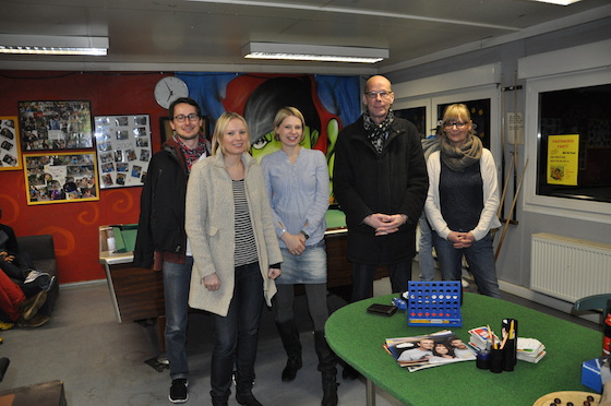 SPD-Mandatsträger besuchen den Jugendtreff Feudenheim